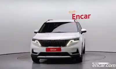 Kia Canival 2023 2.2 Автомат в Москве № 1172660, миниатюра 3