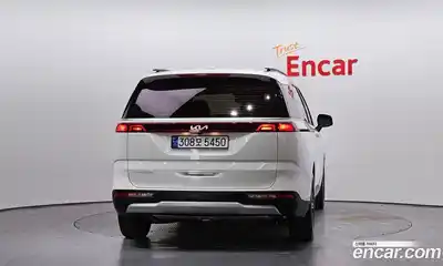 Kia Canival 2023 2.2 Автомат в Москве № 1172660, миниатюра 4