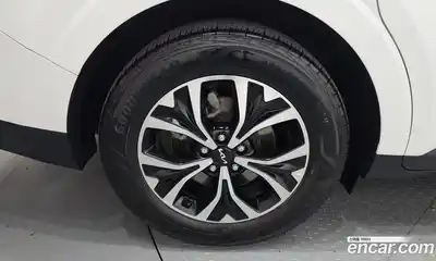 Kia Canival 2023 2.2 Автомат в Москве № 1172660, миниатюра 5