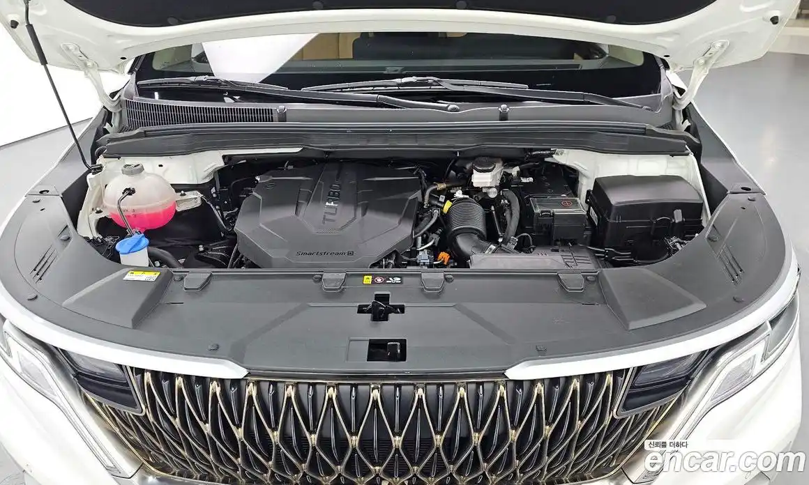 Kia Canival 2023 2.2 Автомат в Москве № 1172660, фото 6