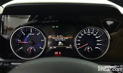 Kia Canival 2023 2.2 Автомат в Москве № 1172660, миниатюра 8