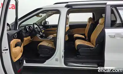 Kia Canival 2023 2.2 Автомат в Москве № 1172660, миниатюра 10