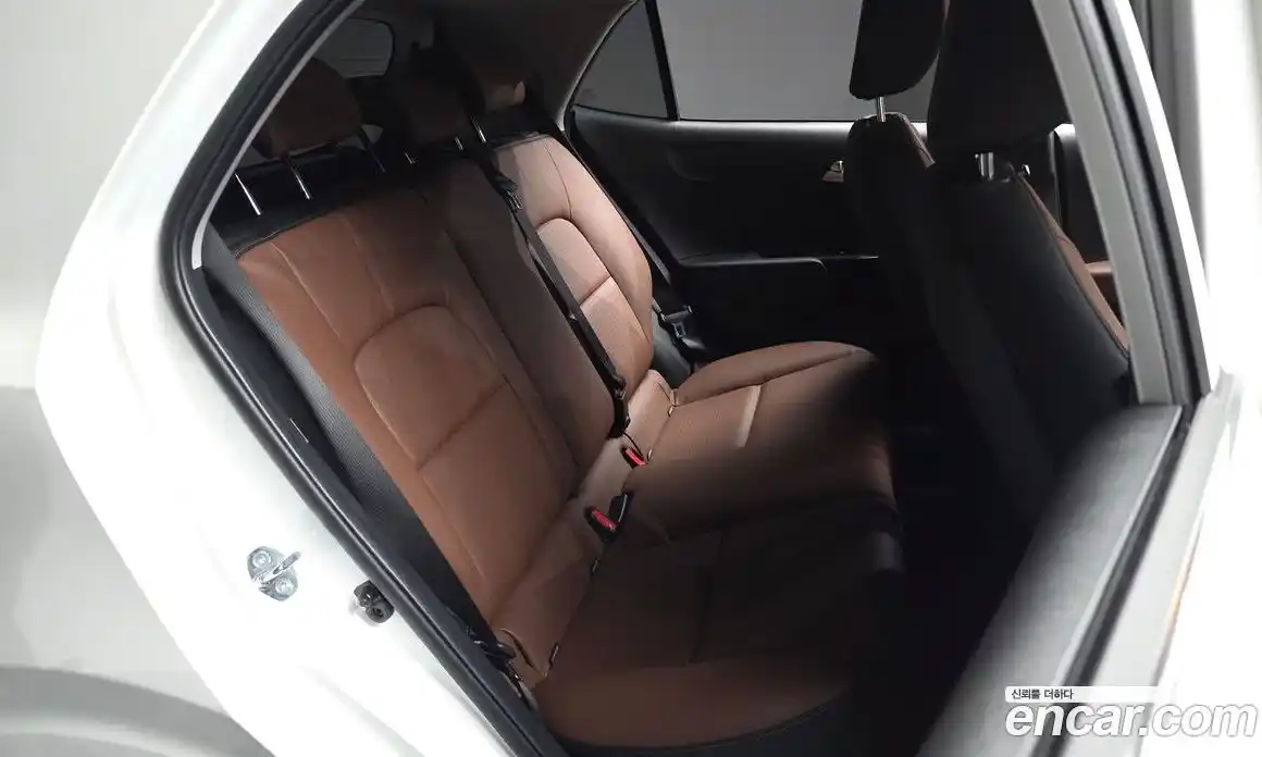 Kia Morning 2024 1.0 Автомат в Москве № 1172665, фото 12