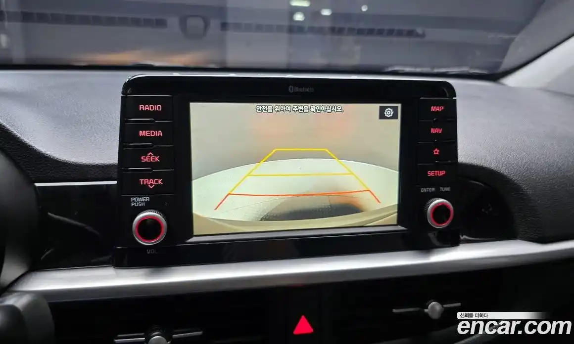 Kia Morning 2019 1.0 Автомат в Москве № 1172692, фото 16