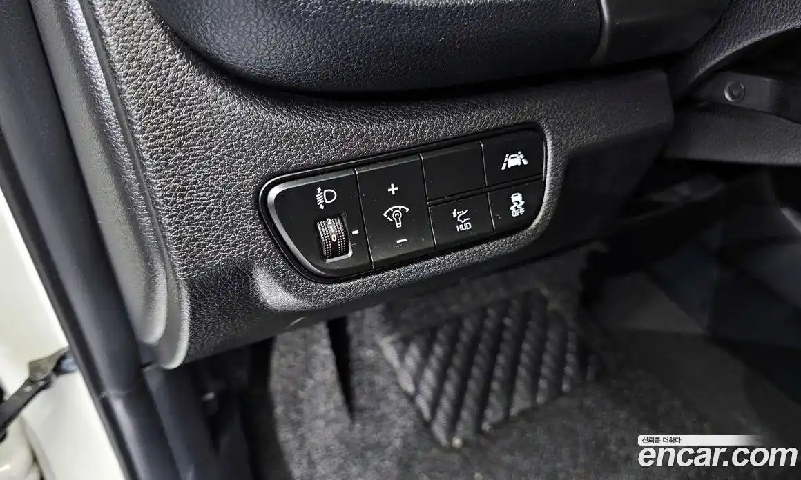 Kia Seltos 2022 1.6 гидро в Москве № 1172746, фото 15
