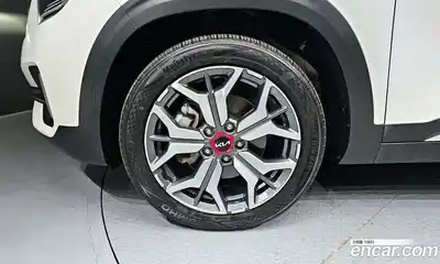 Kia Seltos 2022 1.6 гидро в Москве № 1172746, миниатюра 5