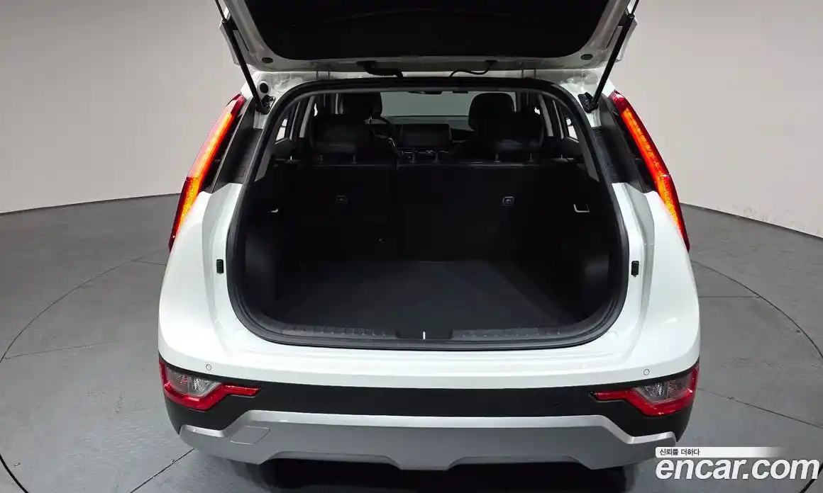 Kia Niro 2022 1.6 гидро в Москве № 1172783, фото 20