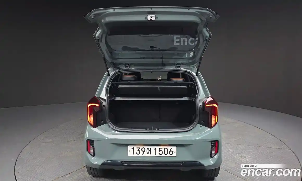 Kia Morning 2023 1.0 Автомат в Москве № 1172794, фото 20