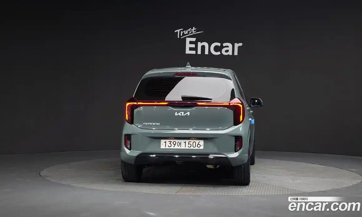 Kia Morning 2023 1.0 Автомат в Москве № 1172794, фото 4