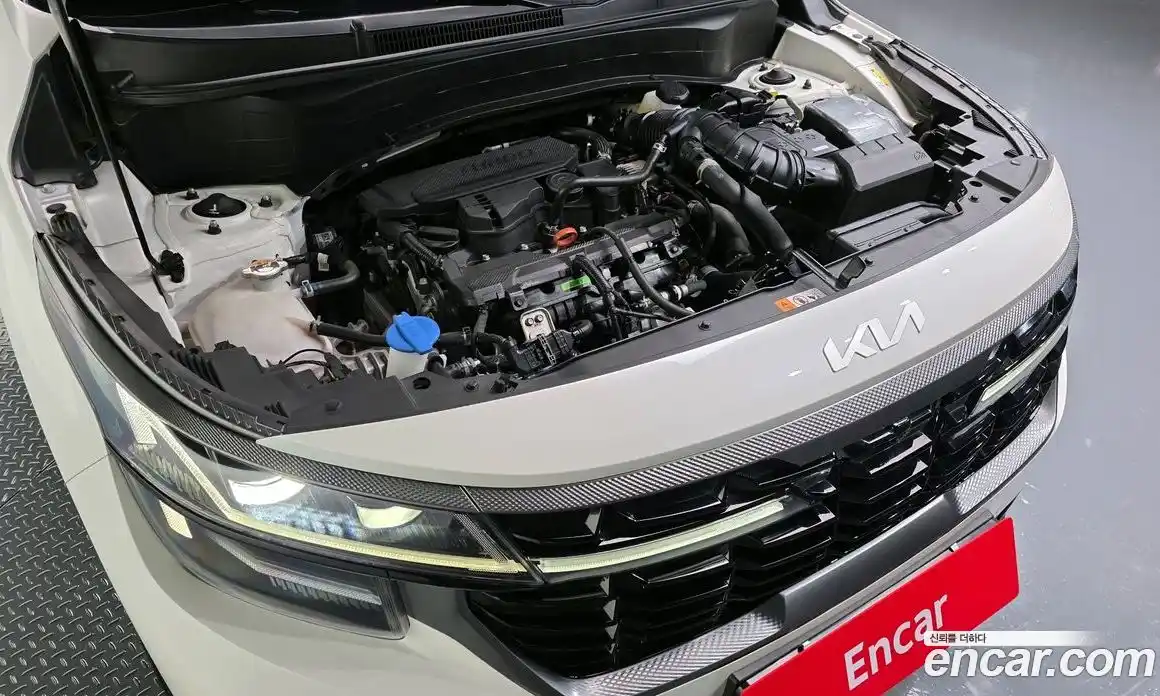 Kia Seltos 2023 1.6 гидро в Москве № 1172852, фото 6