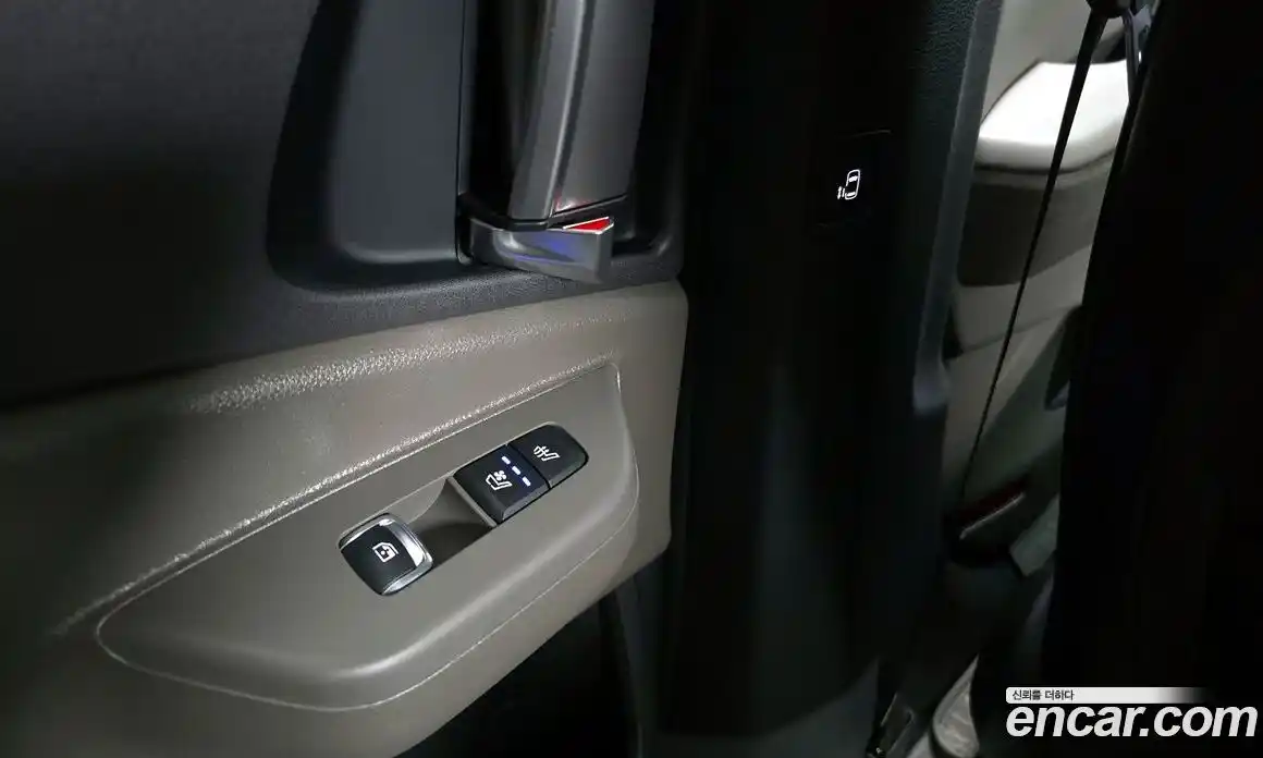 Kia Canival 2024 1.6 Автомат в Москве № 1172860, фото 19