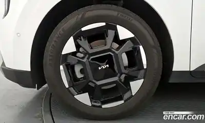 Kia Canival 2024 1.6 Автомат в Москве № 1172860, миниатюра 5