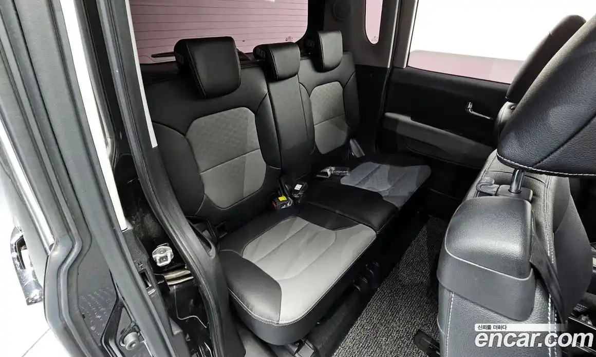 Kia Ray 2019 1.0 Автомат в Москве № 1172862, фото 12