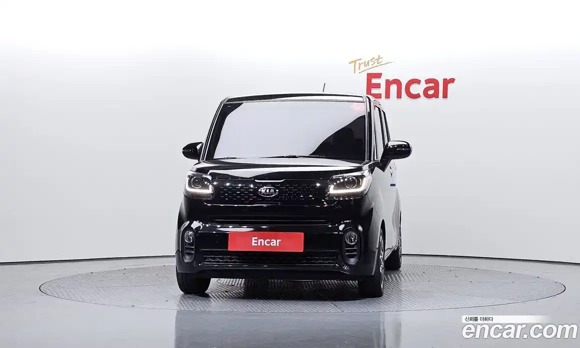 Kia Ray 2019 1.0 Автомат в Москве № 1172862, фото 3