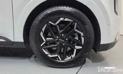 Kia Canival 2024 2.2 Автомат в Москве № 1172863, миниатюра 5