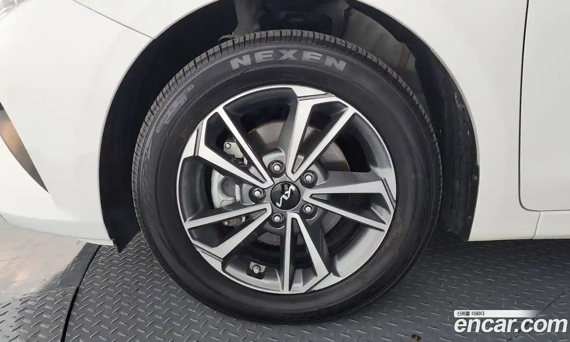 Kia K3 2024 1.6 Автомат в Москве № 1172894, фото 5