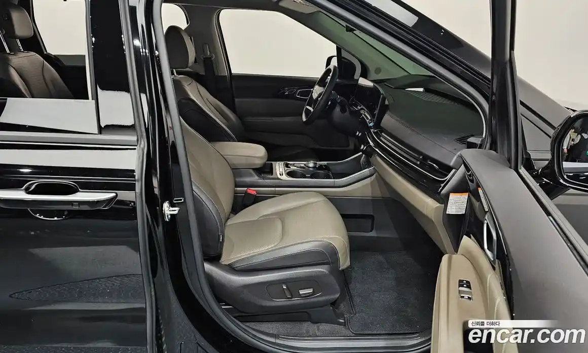 Kia Canival 2024 1.6 Автомат в Москве № 1173018, фото 11