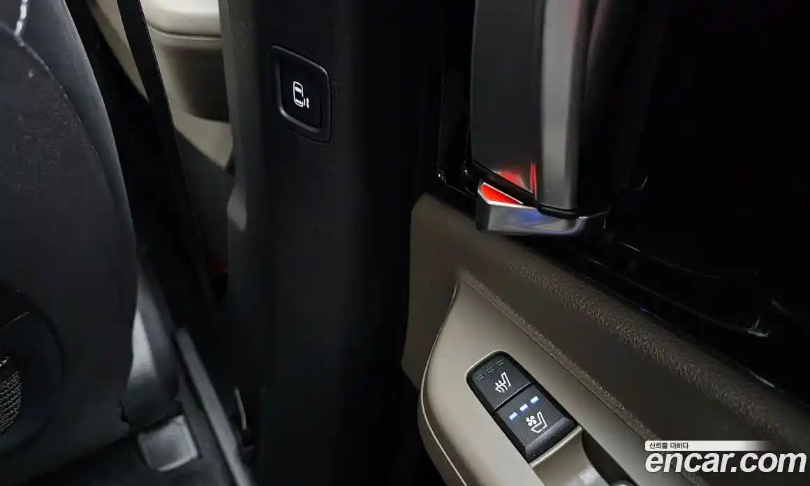 Kia Canival 2024 1.6 Автомат в Москве № 1173018, фото 18