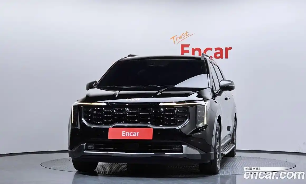 Kia Canival 2024 1.6 Автомат в Москве № 1173018, фото 3