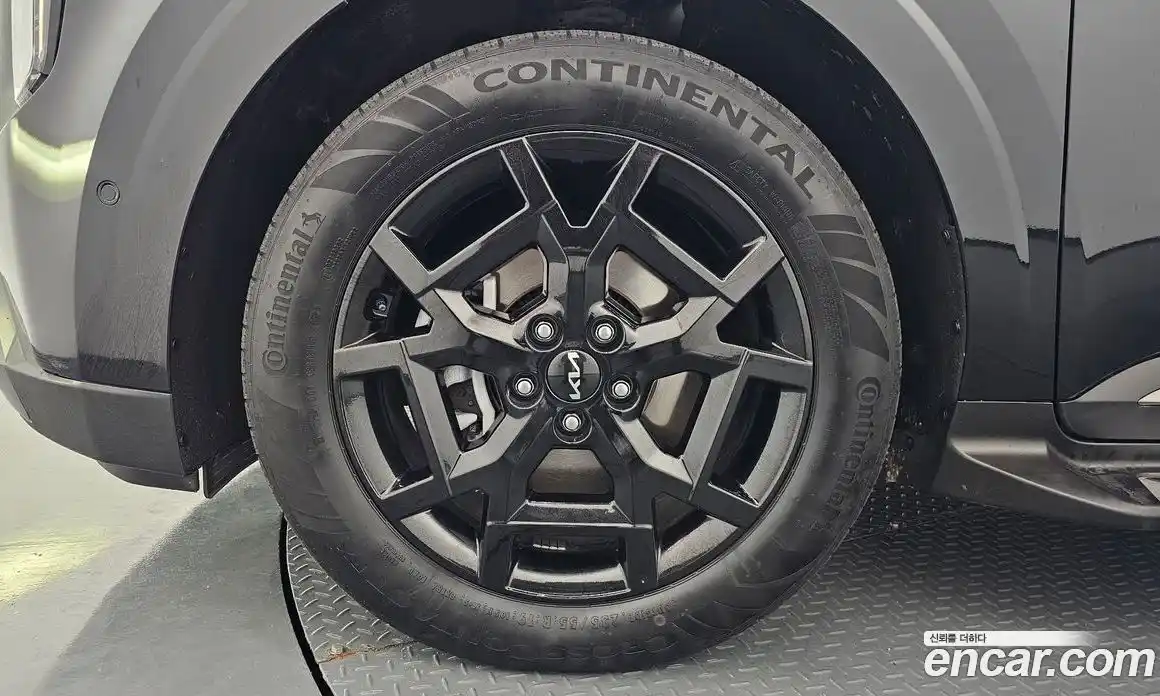 Kia Canival 2024 1.6 Автомат в Москве № 1173018, фото 5