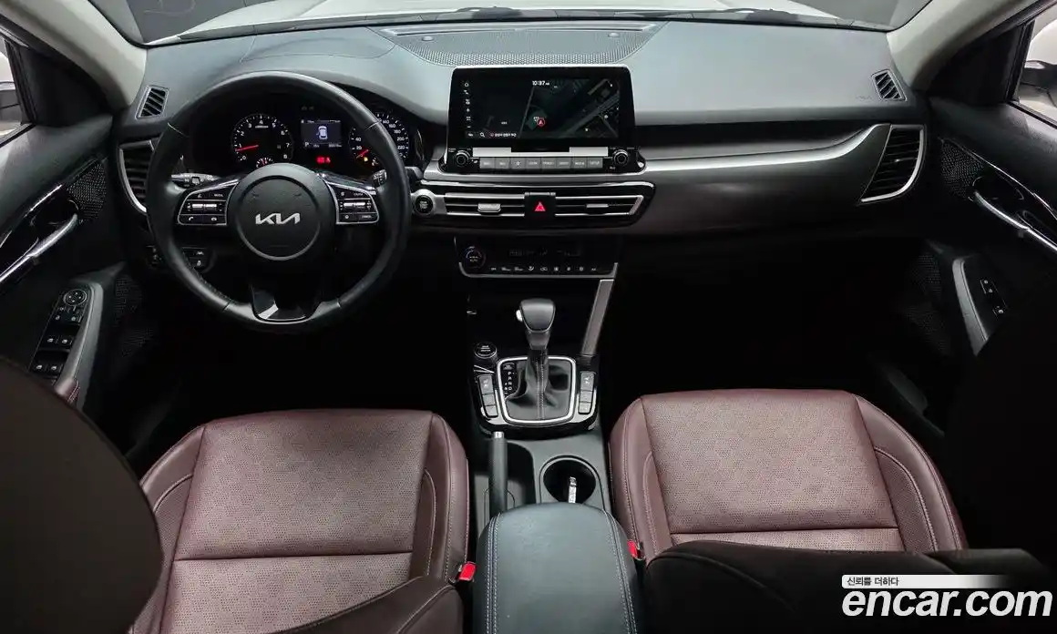 Kia Seltos 2021 1.6 Автомат в Москве № 1173070, фото 7