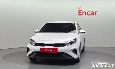 Kia K3 2023 1.6 Автомат в Москве № 1173078, миниатюра 3