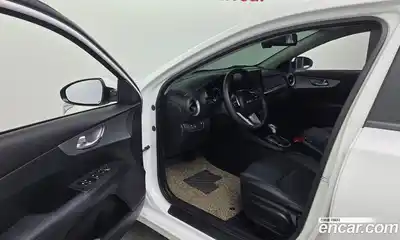 Kia K3 2023 1.6 Автомат в Москве № 1173078, миниатюра 10