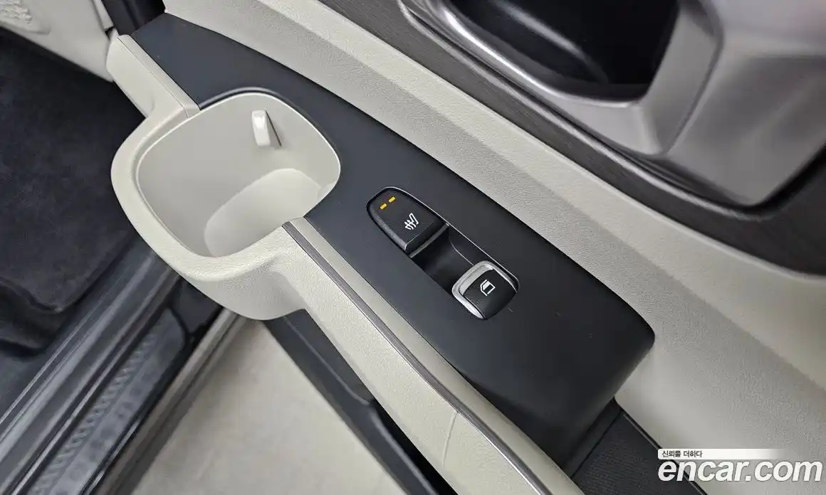 Kia Sorento 2023 1.6 Автомат в Москве № 1173079, фото 19