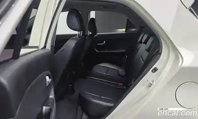 Kia Morning 2016 1.0 Автомат в Москве № 1173117, миниатюра 11