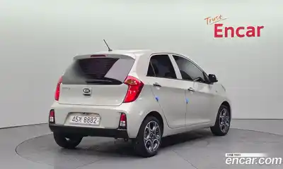 Kia Morning 2016 1.0 Автомат в Москве № 1173117, миниатюра 2