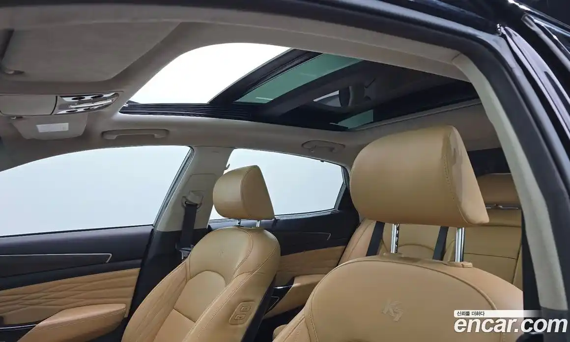 Kia K7 2020 2.5 Автомат в Москве № 1173135, фото 19