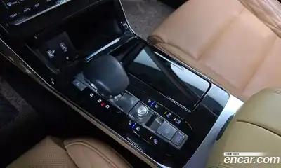 Kia K7 2020 2.5 Автомат в Москве № 1173135, миниатюра 9