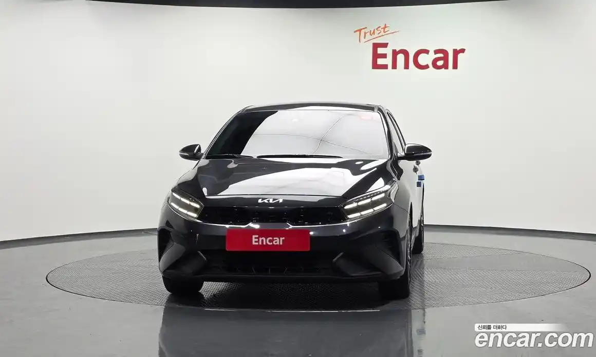 Kia K3 2023 1.6 Автомат в Москве № 1173159, фото 3