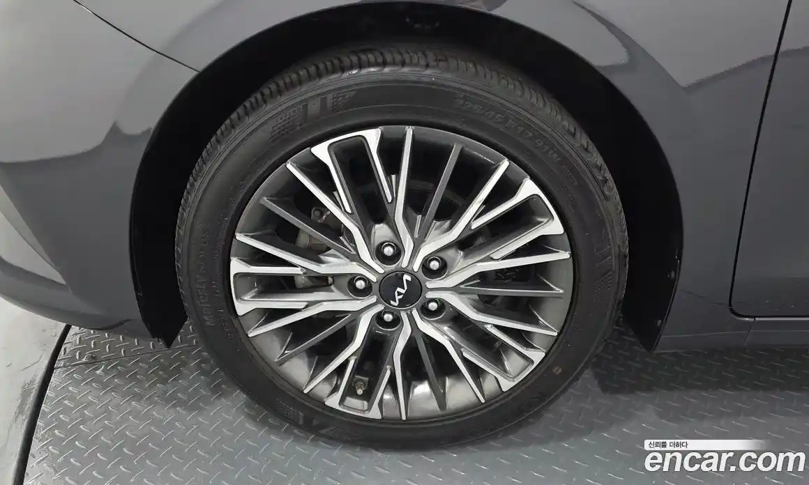 Kia K3 2023 1.6 Автомат в Москве № 1173159, фото 5