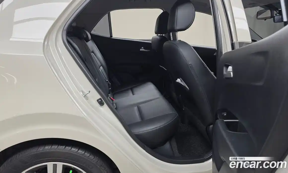 Kia Morning 2019 1.0 Автомат в Москве № 1173164, фото 12