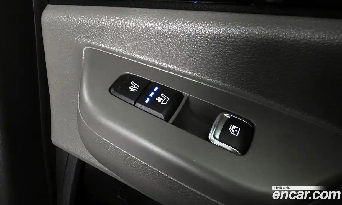 Kia Canival 2024 1.6 Автомат в Москве № 1173189, фото 18