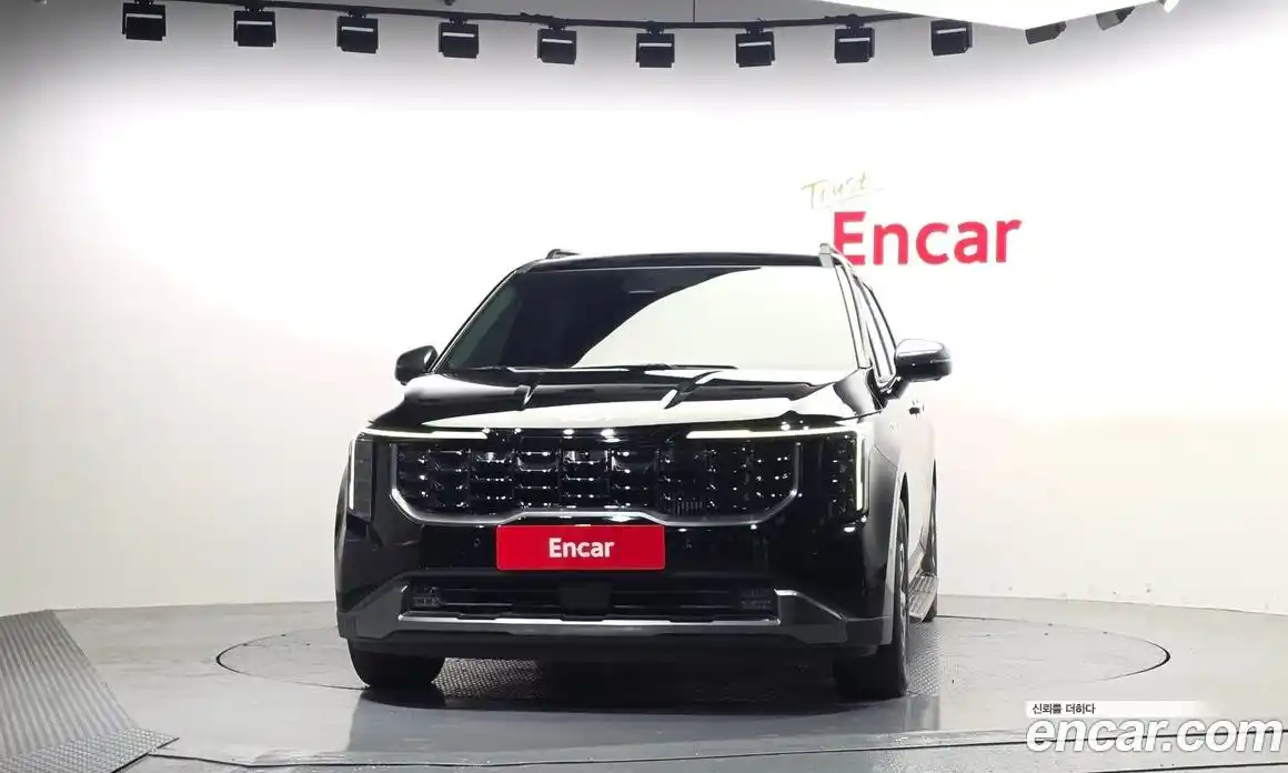 Kia Canival 2024 1.6 Автомат в Москве № 1173189, фото 3