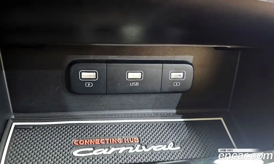 Kia Canival 2022 3.5 Автомат в Москве № 1173194, фото 17