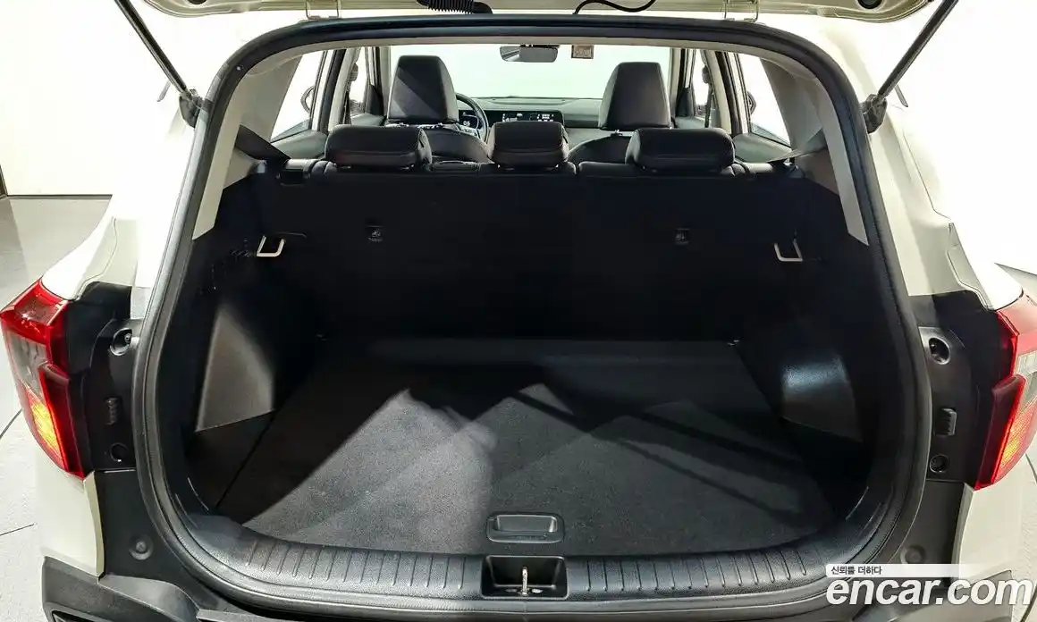 Kia Seltos 2023 1.6 Автомат в Москве № 1173204, фото 20