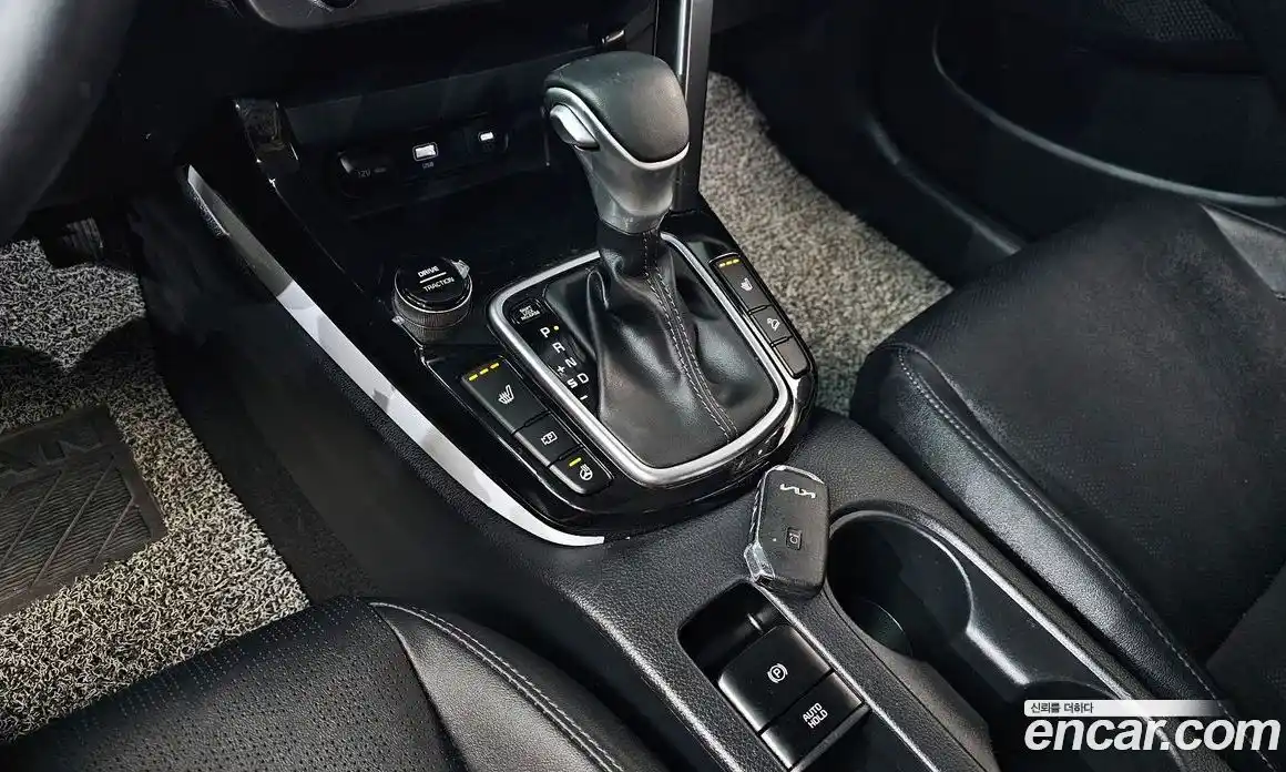 Kia Seltos 2023 1.6 Автомат в Москве № 1173204, фото 9