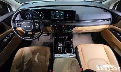 Kia Canival 2023 3.5 Автомат в Москве № 1173205, миниатюра 7