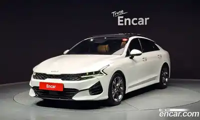 Kia K5 2.0 Signature