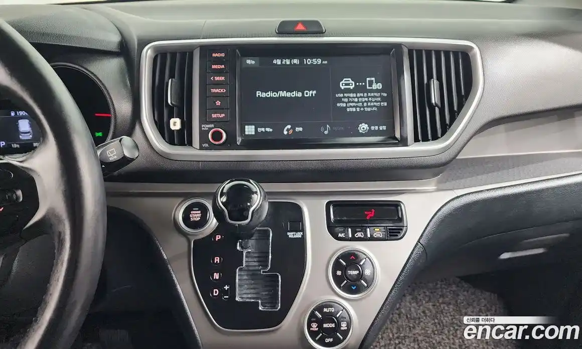 Kia Ray 2021 1.0 Автомат в Москве № 1173209, фото 13