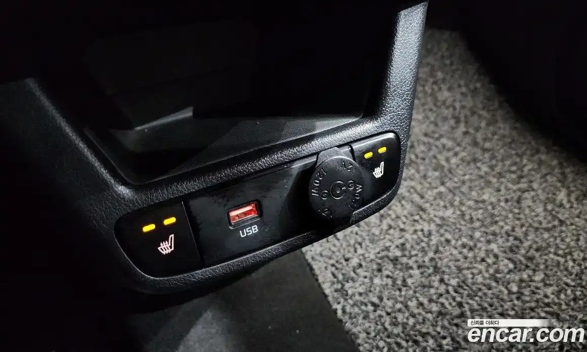 Kia Ray 2021 1.0 Автомат в Москве № 1173209, фото 17