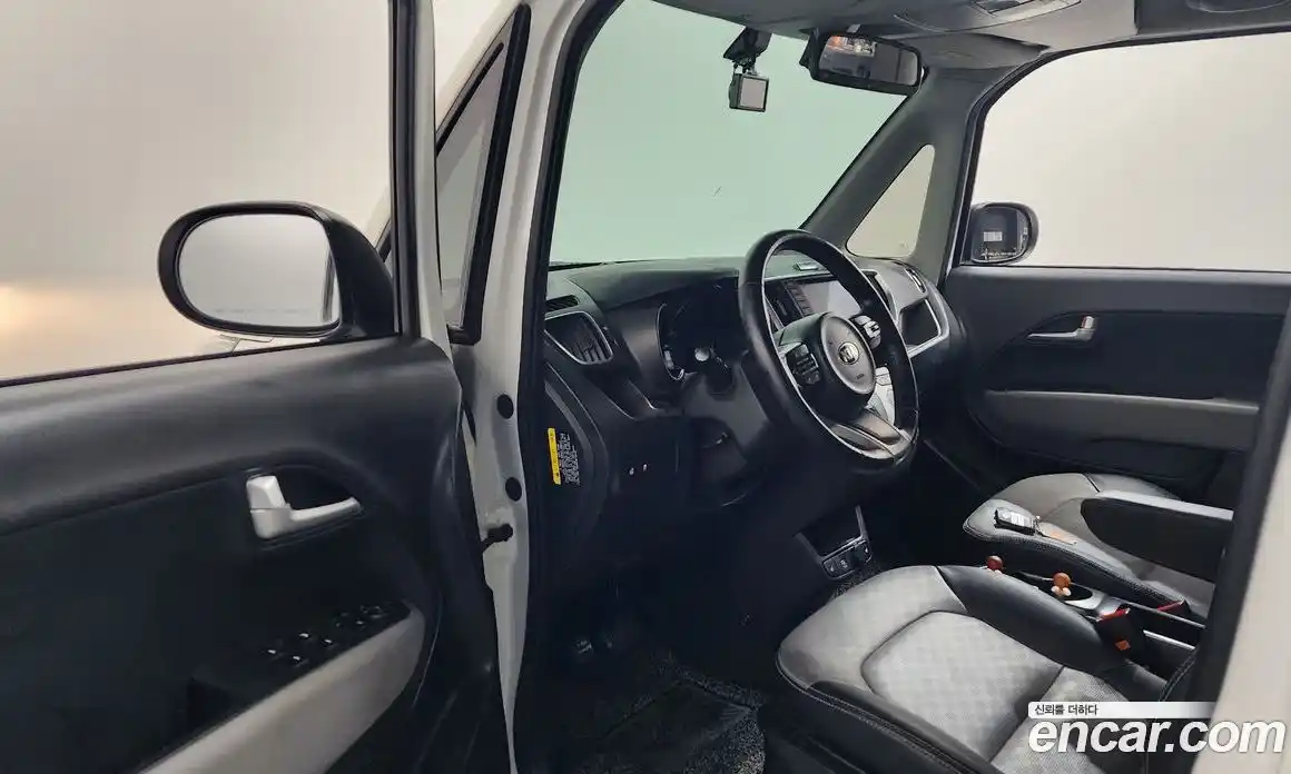 Kia Ray 2021 1.0 Автомат в Москве № 1173209, фото 9