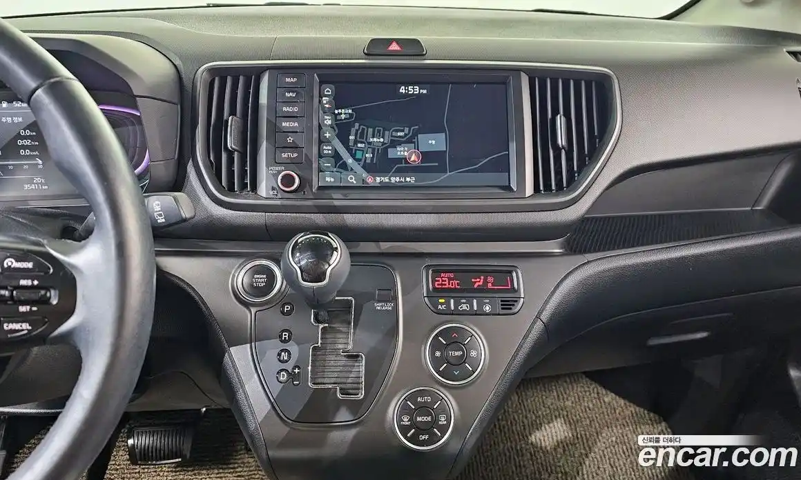 Kia Ray 2023 1.0 Автомат в Москве № 1173216, фото 14