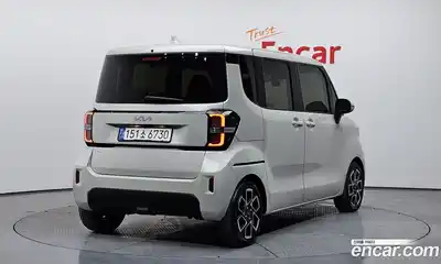 Kia Ray 2023 1.0 Автомат в Москве № 1173216, миниатюра 2
