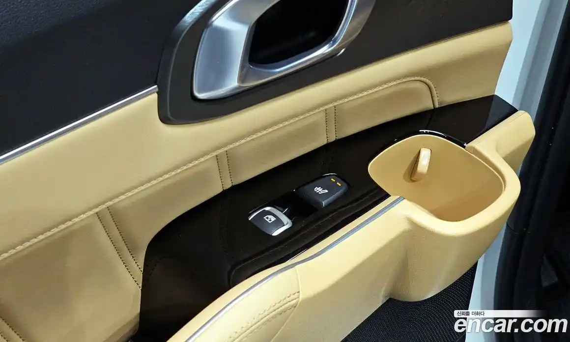 Kia Sorento 2023 1.6 Автомат в Москве № 1173224, фото 17