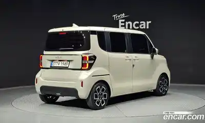 Kia Ray 2023 1.0 Автомат в Москве № 1173250, миниатюра 2