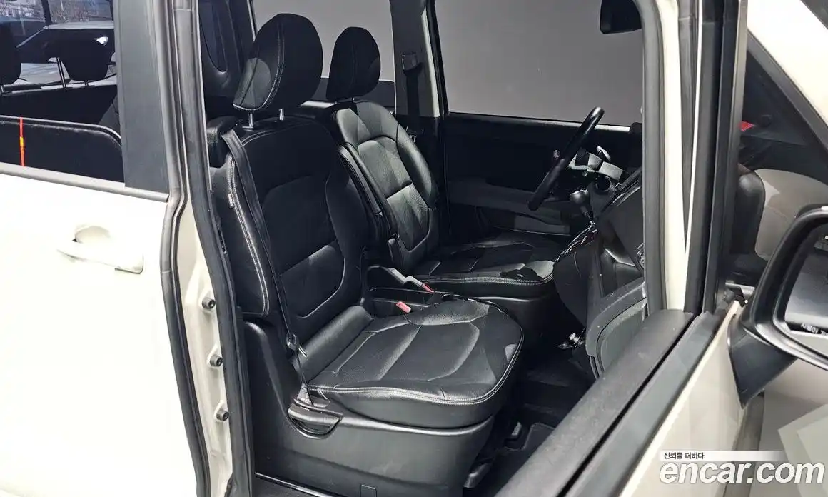 Kia Ray 2023 1.0 Автомат в Москве № 1173250, фото 10